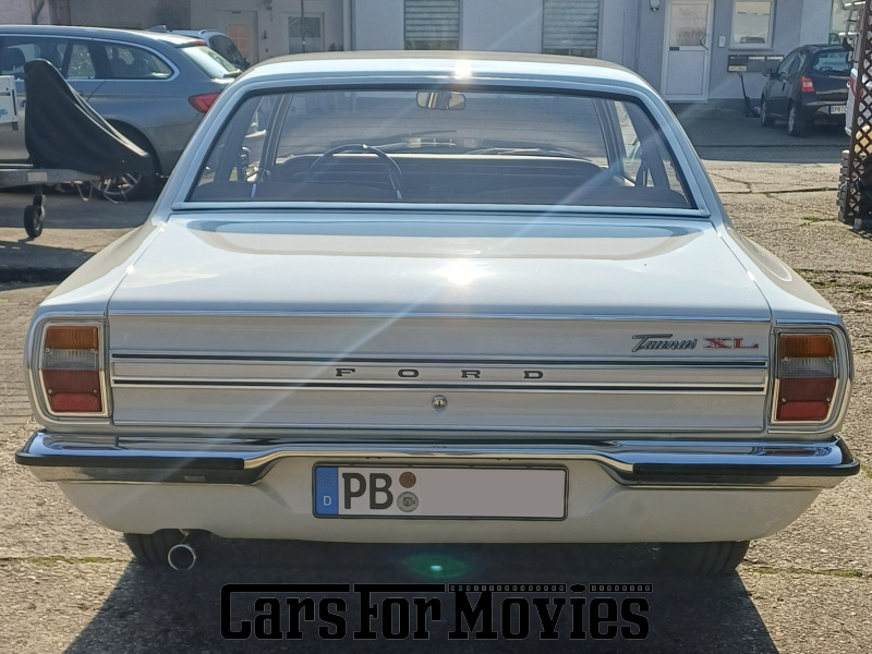 CarsForMovies | Ford-Werke GmbH Taunus 1972 Deutschland Beige Braun Zivilfahrzeug Limousine Nordrhein-Westfalen 7548 
